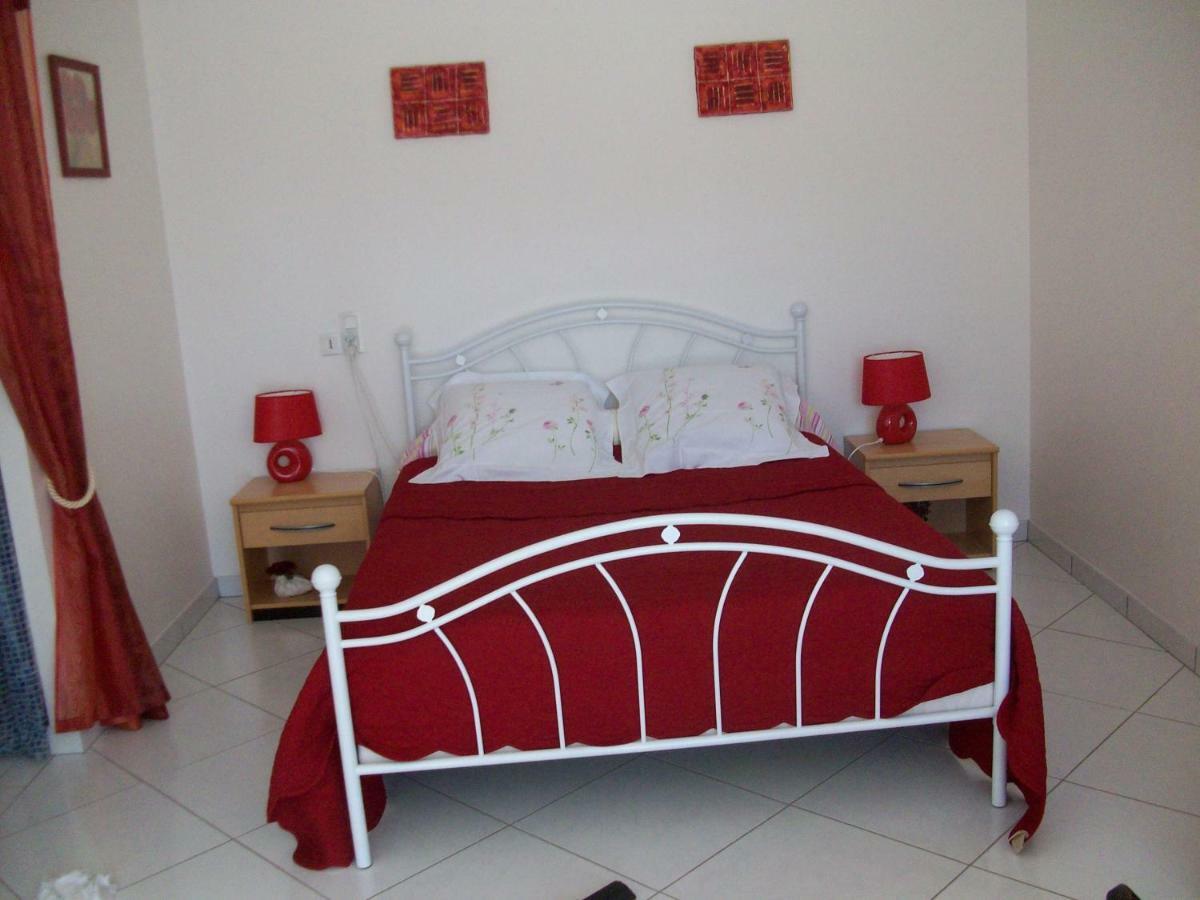 Chambres D'Hotes La Belle Taille Lassay-les-Chateaux Ngoại thất bức ảnh